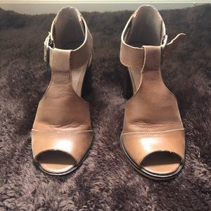 Nine West Lucasir Chunky Heel